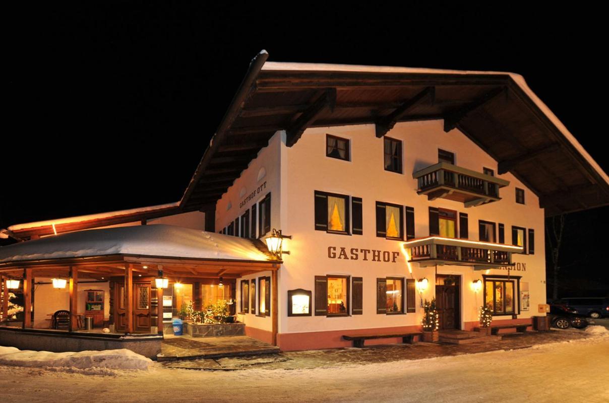 Gasthof Zum Ott Staudach-Egerndach Eksteriør bilde